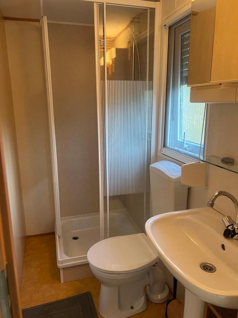 Net Achter De Dijk 125 Otel Bruinisse Dış mekan fotoğraf