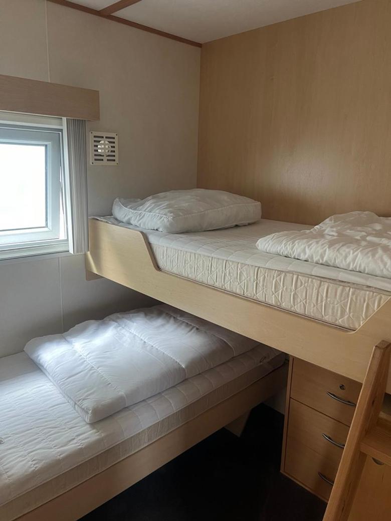Net Achter De Dijk 125 Otel Bruinisse Dış mekan fotoğraf